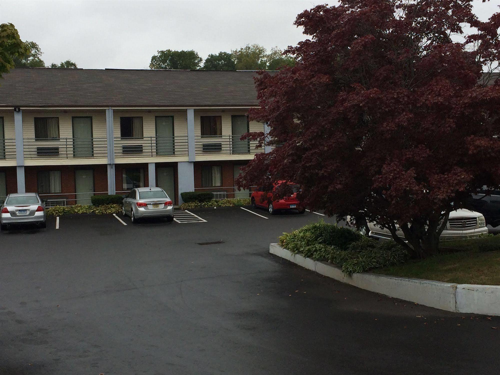 Branford Motel Eksteriør billede